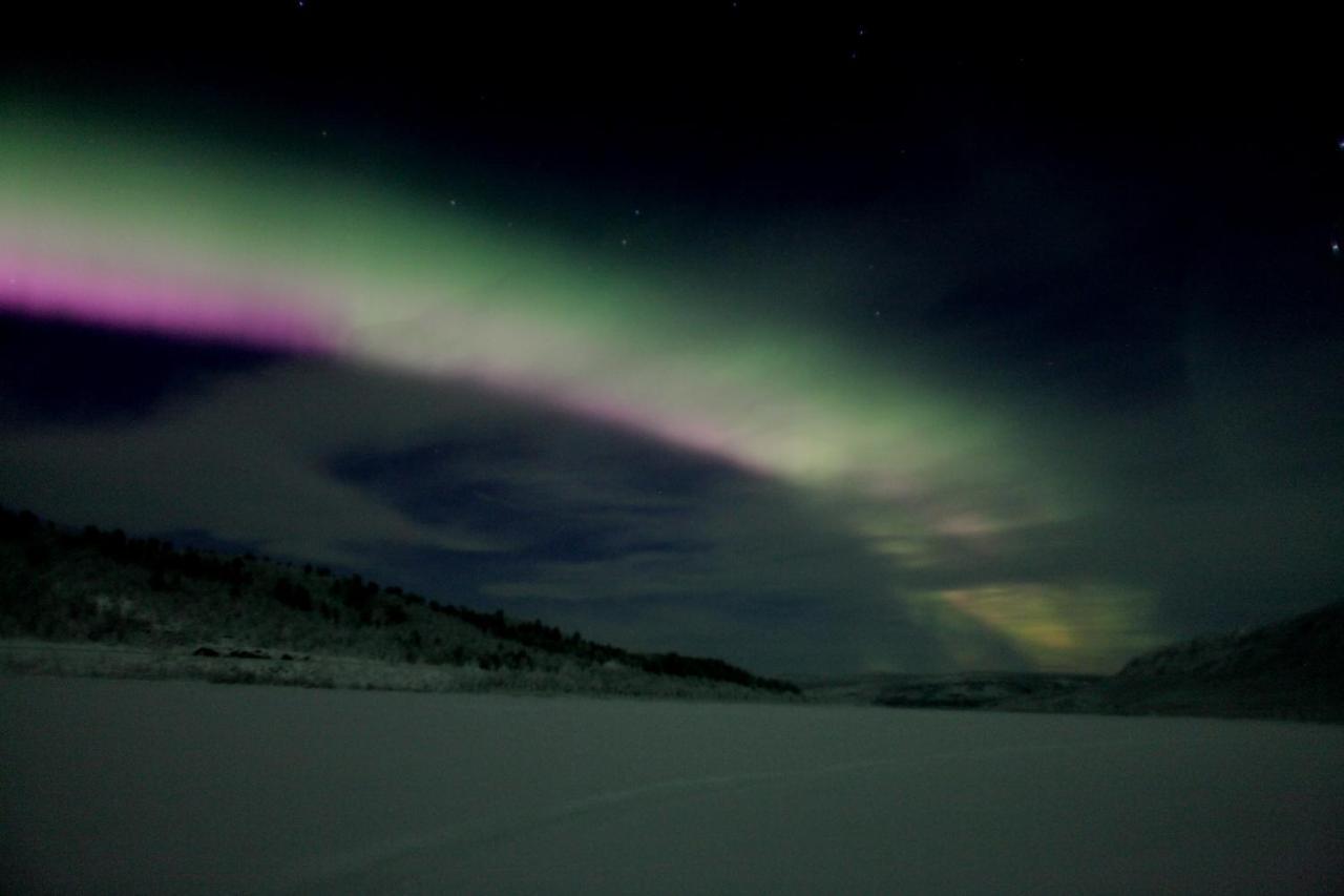 Lomakeskus Napakettu Villa Karigasniemi Esterno foto